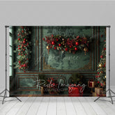 Aperturee - Aperturee Elegant Green and Gold Christmas Photography Backdrop Vintage Room with Garland Holiday Photo Background